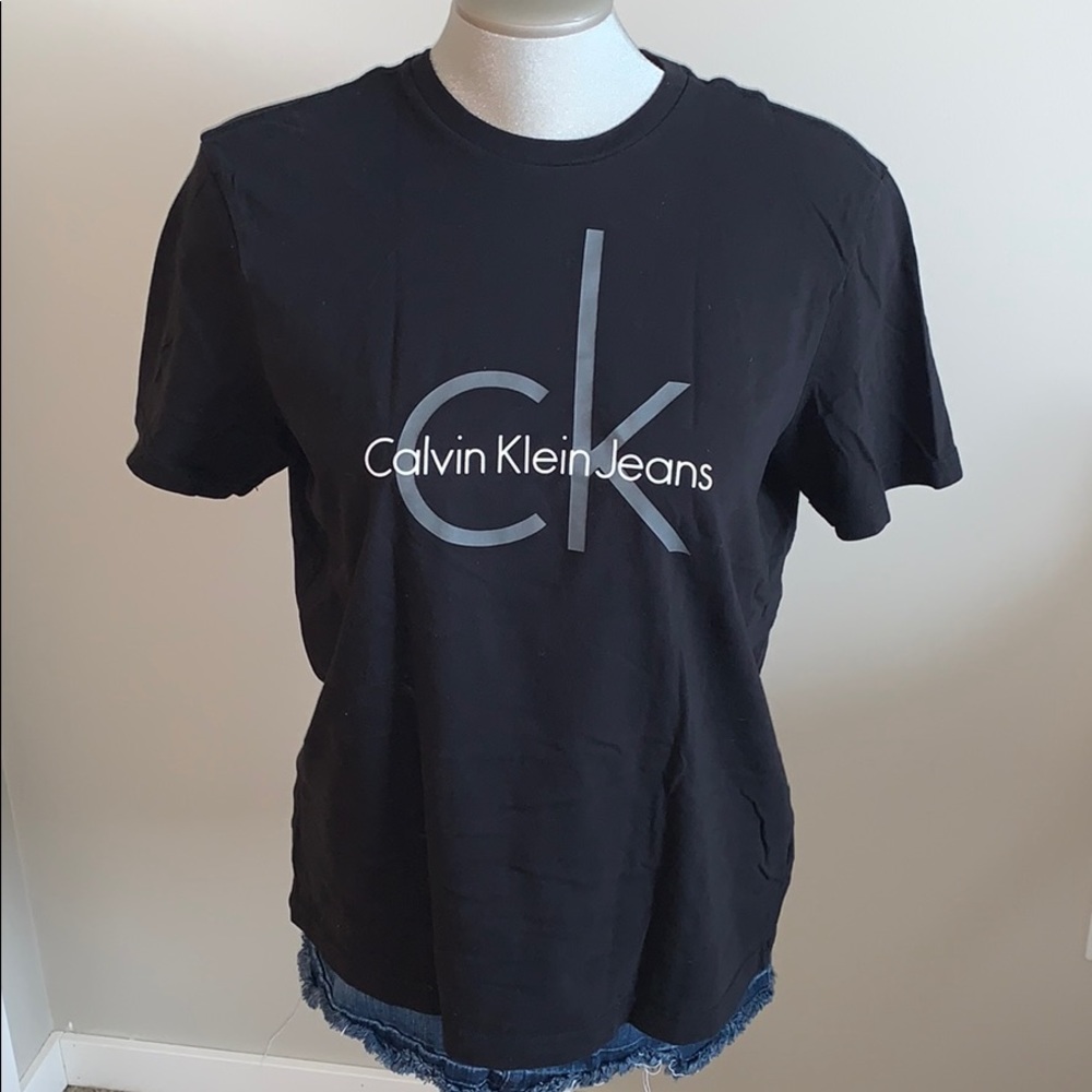 MEN's CK shirt